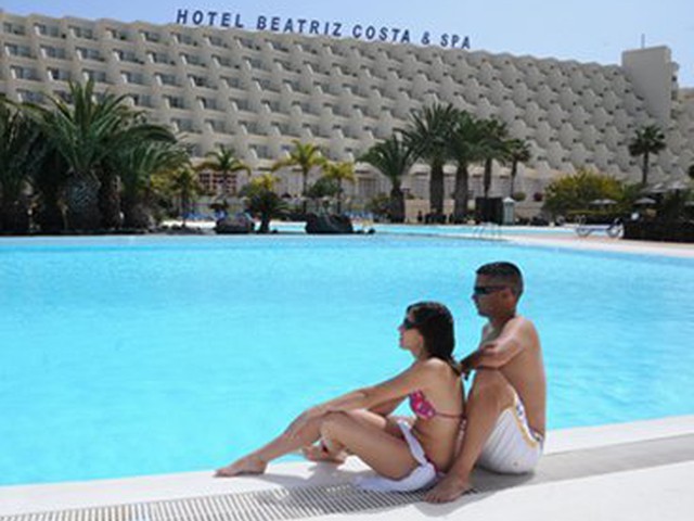 Piscinas para todos Hotel Beatriz Costa & Spa Lanzarote
