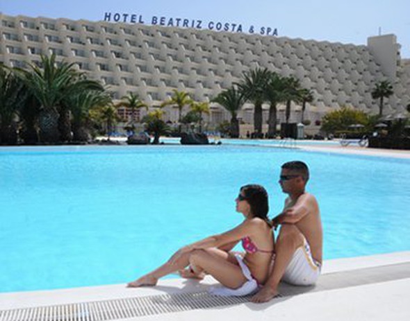 Swimming pools for all Hotel Beatriz Costa & Spa Lanzarote