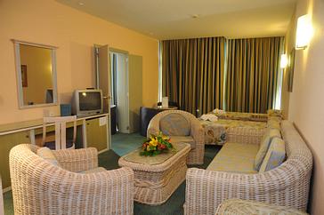 Beatriz Hoteles | Toledo | Lanzarote | Calella | Galerie 21