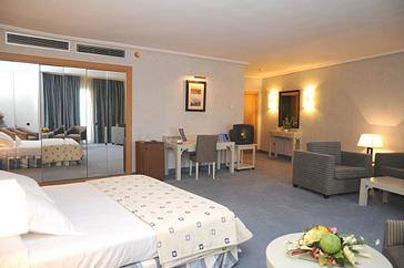 Beatriz Hoteles | Toledo | Lanzarote | Calella | Galerie 21